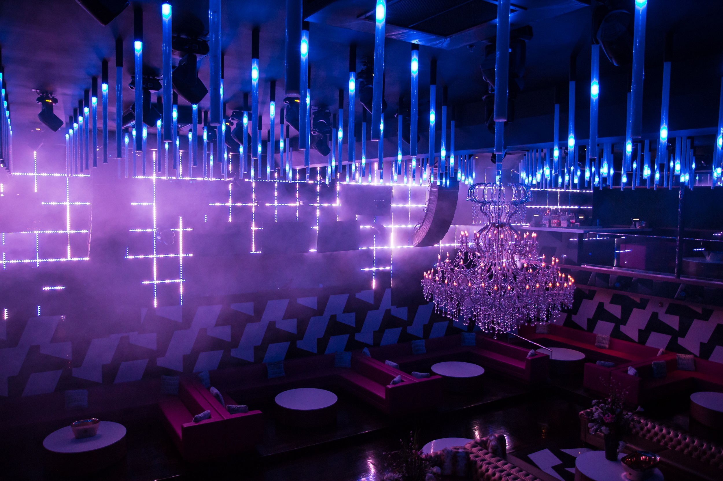 Elation Lighting Good as Gold at Exclusive Atlanta Nightclub