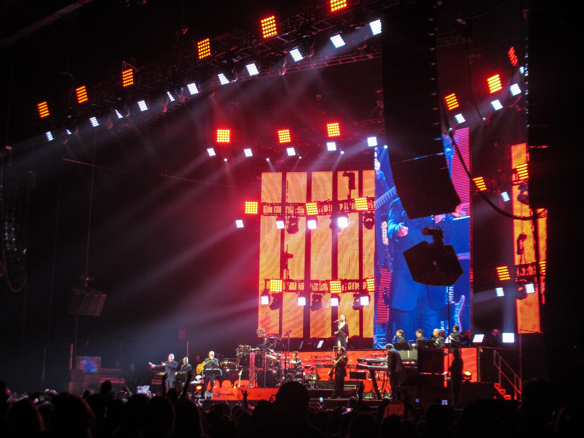 Elation ACL 360 Matrix™ Adds Design Possibilities to Luis Miguel Tour